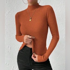 💛 Rust Ribbed Knit Sweater